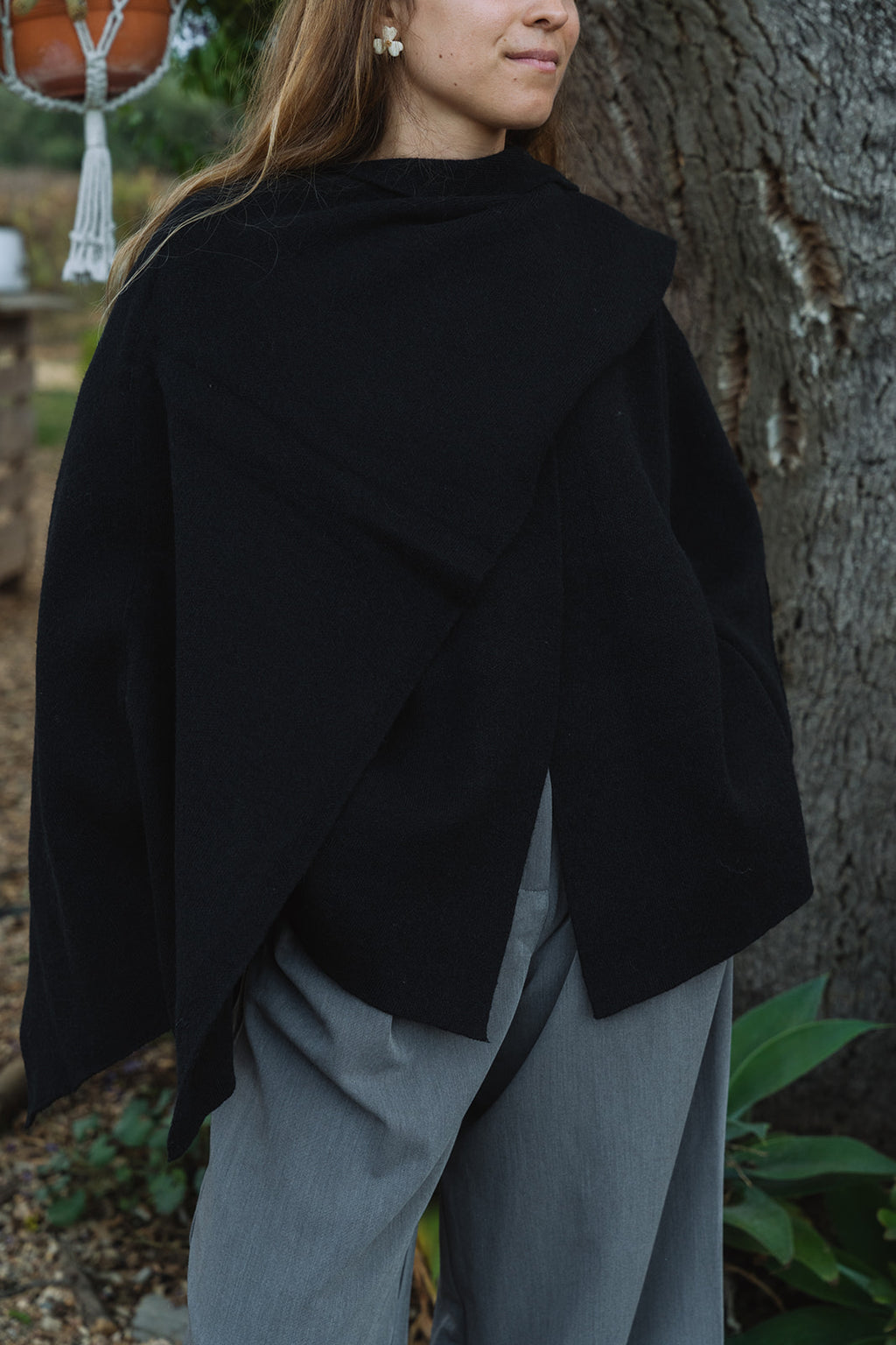 Poncho Eva